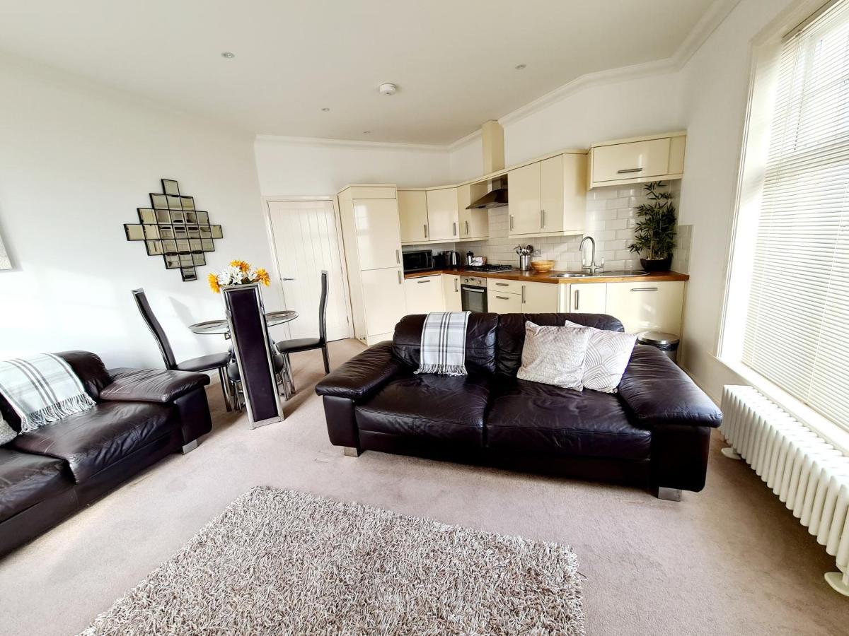 Vitamin Sea - Beachfront Apartment - Sleeps 4 แรมส์เกท ภายนอก รูปภาพ